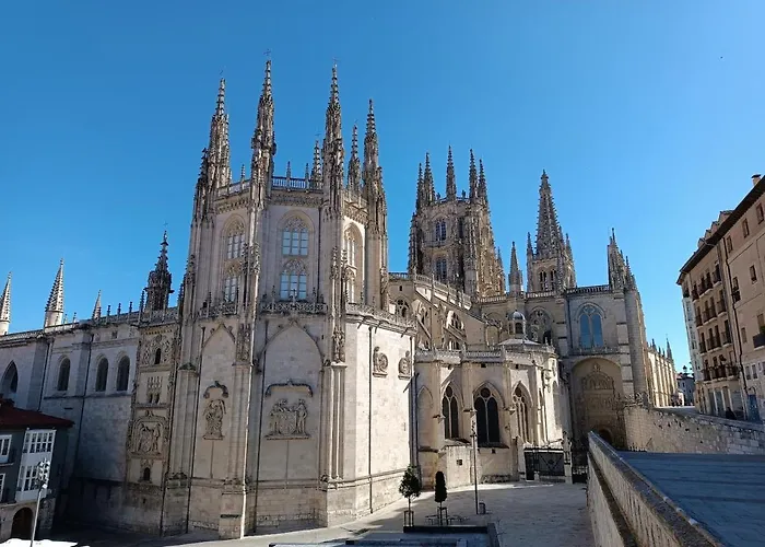 Nuevo Y Comodo Al Lado De La Catedral * Burgo